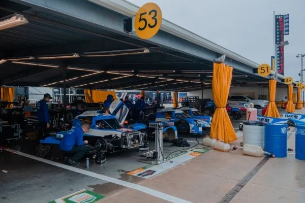 motorsport pit crew garage